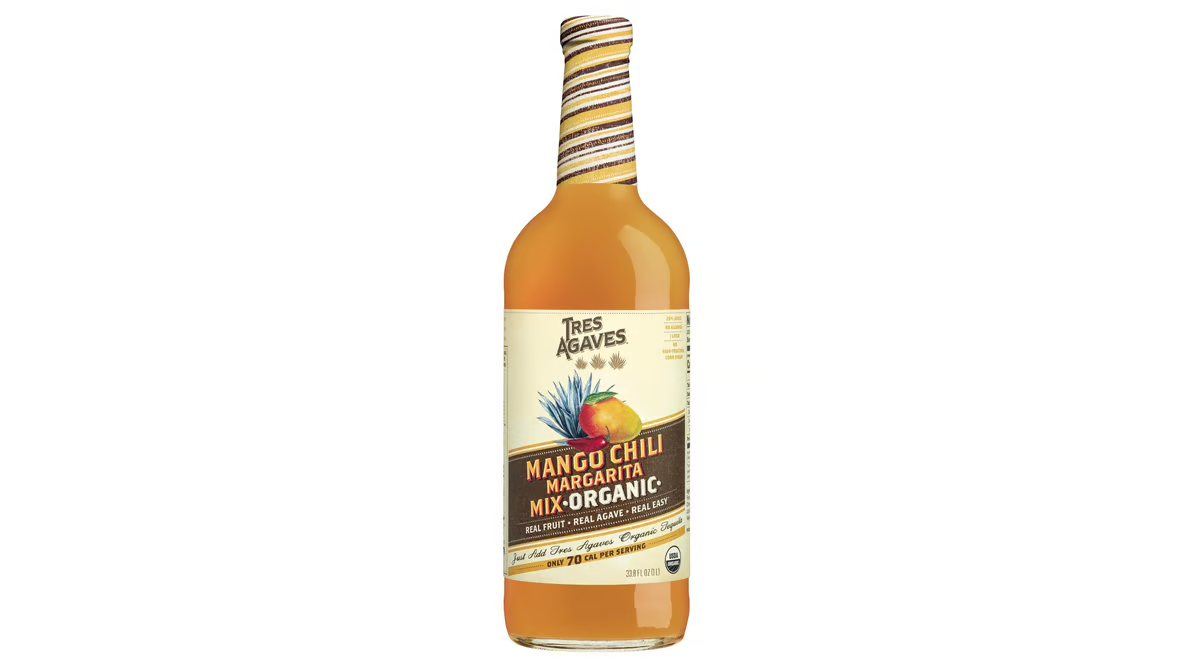 tres agaves organic mango chili margarita mix bottle  1 l